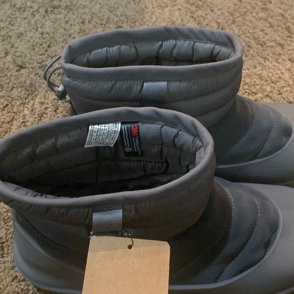 UGG Classic Mini Pull-On Weather Boot - Picture 2 of 9